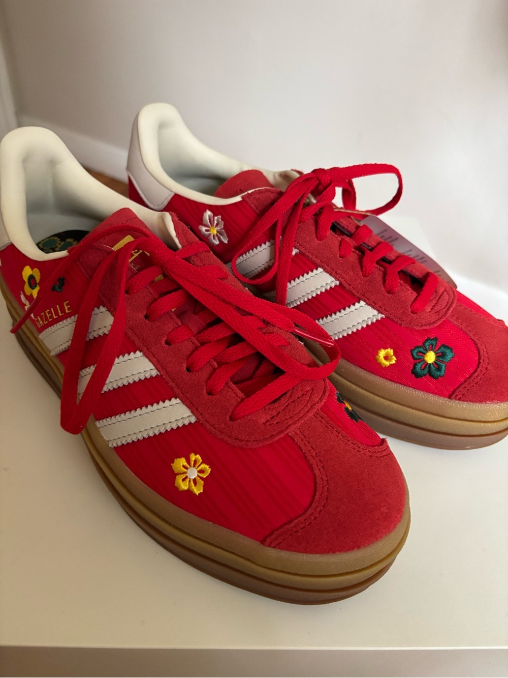 Adidas Liberty of London Red Floral Gazelle Sneakers nwt sz7.5